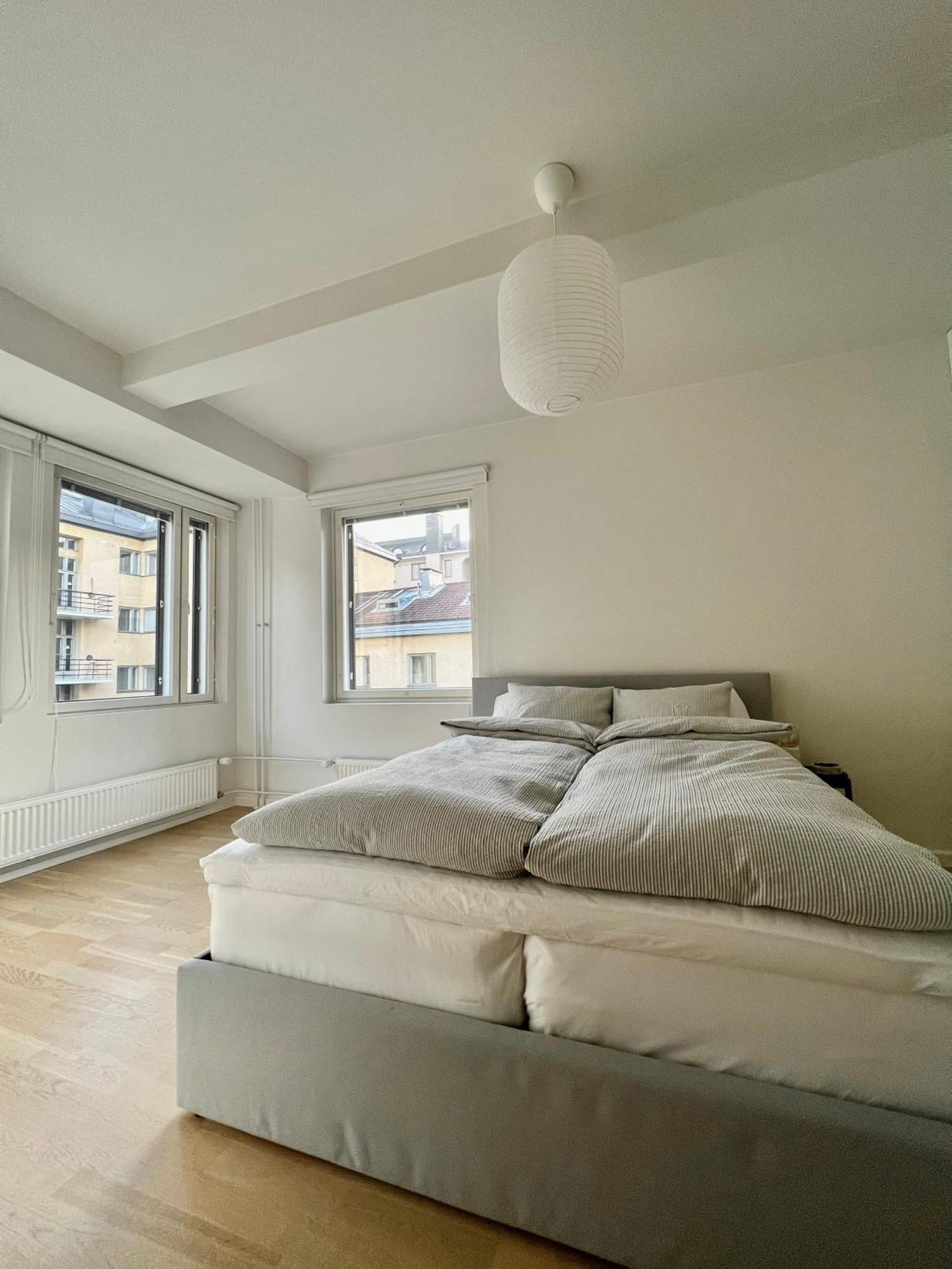 Modern Apartment With Private Terrace ヘルシンキ エクステリア 写真