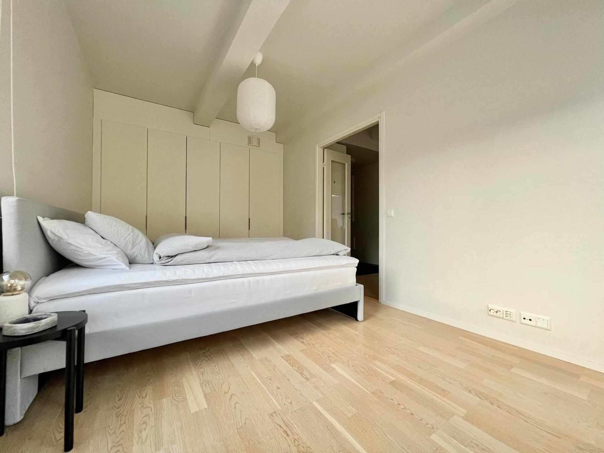 Modern Apartment With Private Terrace ヘルシンキ エクステリア 写真